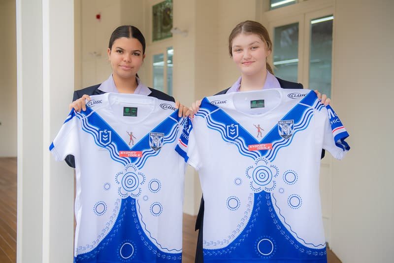 Students brush up on jersey design