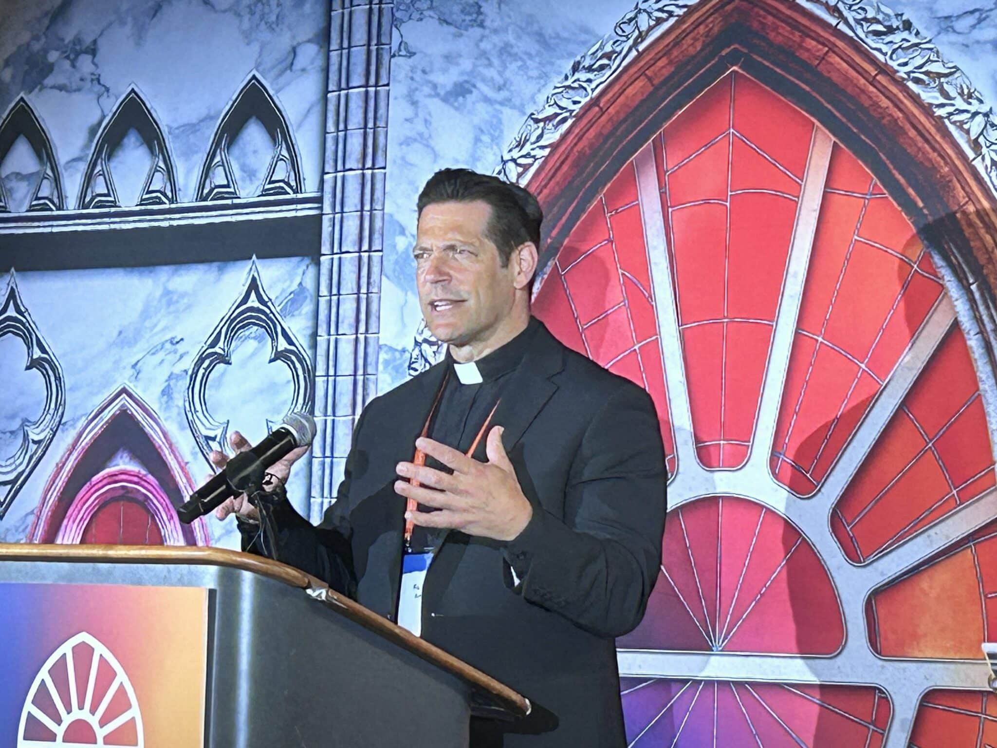 Fr Mike Schmitz 5 tips on evangelising well | The Catholic Weekly